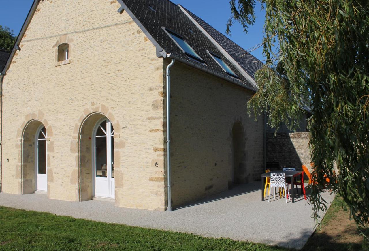 Chambre D'Hotes Le Domaine De La Vallee Saint-Martin-de-Varreville Exterior photo