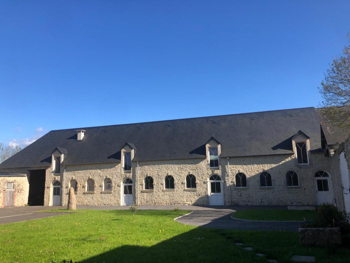 Chambre D'Hotes Le Domaine De La Vallee Saint-Martin-de-Varreville Exterior photo